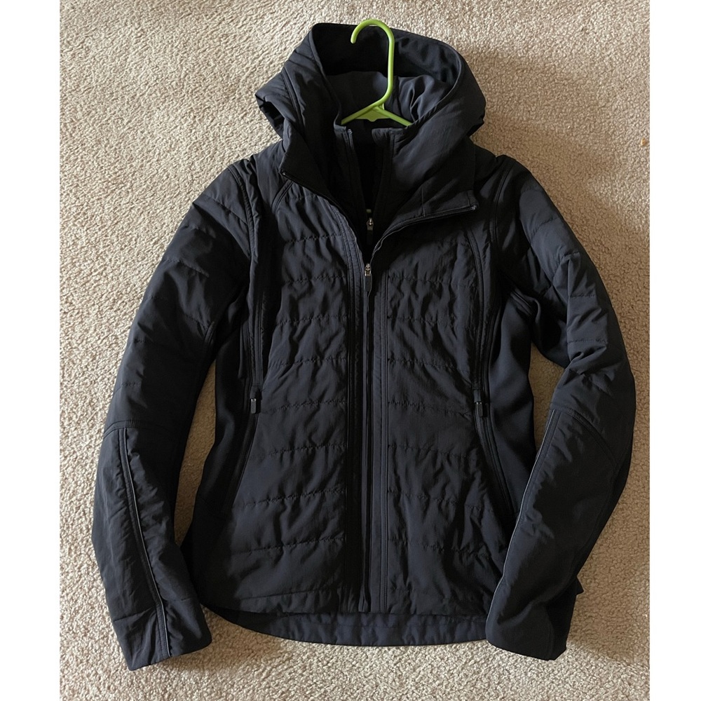 Another Mile Jacket Lululemon (new condition)